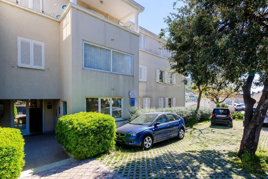 Apartment Kate With Free Parking Dubrovnik Exterior photo